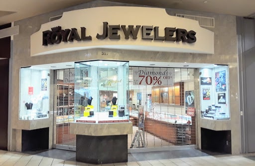 Jewelry store hot sale lakewood mall